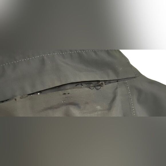 North Face Gray & Black Zip Up Logo Jacket. Coat. MINOR & FIXABLE FLAW. XL. - Picture 5 of 10